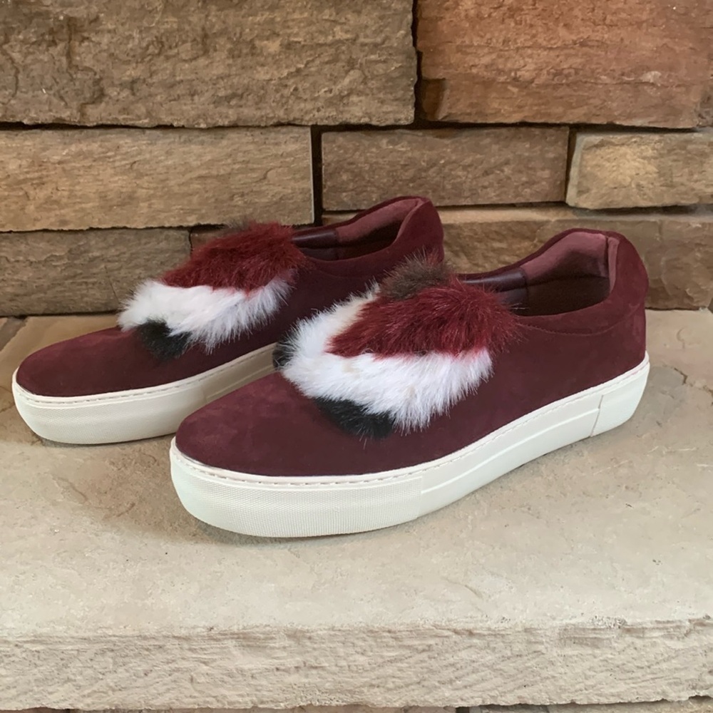 Renvy sz 10.5 burgundy sneakers with faux fur
